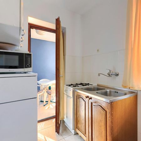 Apartment Alba By Interhome Ровинь Экстерьер фото